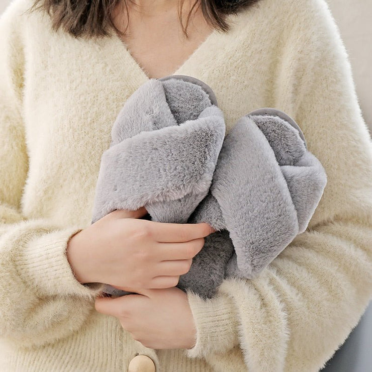 Cuddly Slippers - Limited time Finds