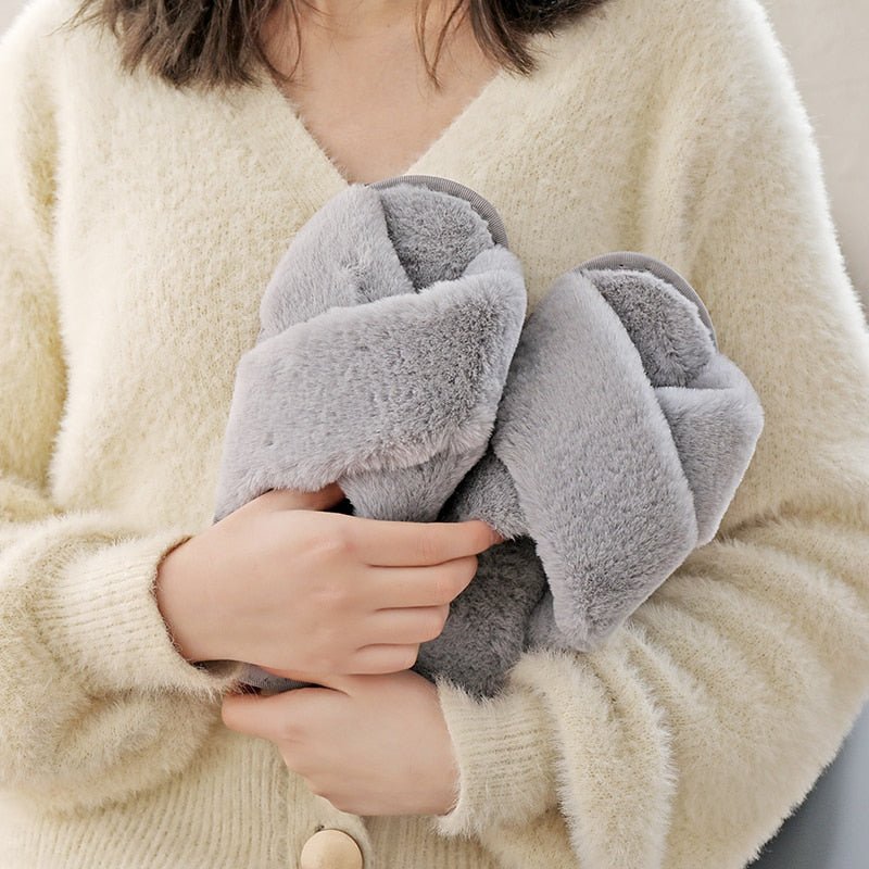 Cuddly Slippers - Limited time Finds