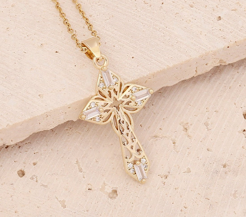 Gold Plated Cross Pendant Necklace - Limited time Finds