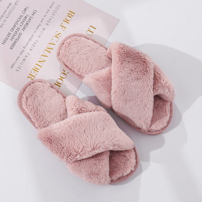 Cuddly Slippers - Limited time Finds