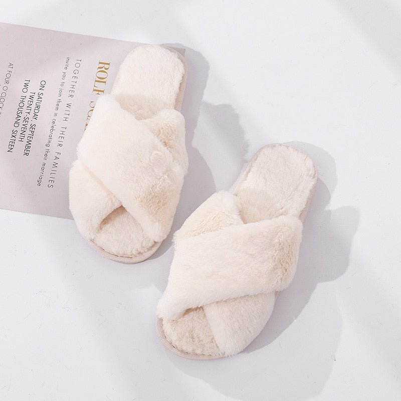 Cuddly Slippers - Limited time Finds