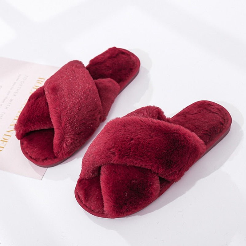 Cuddly Slippers - Limited time Finds